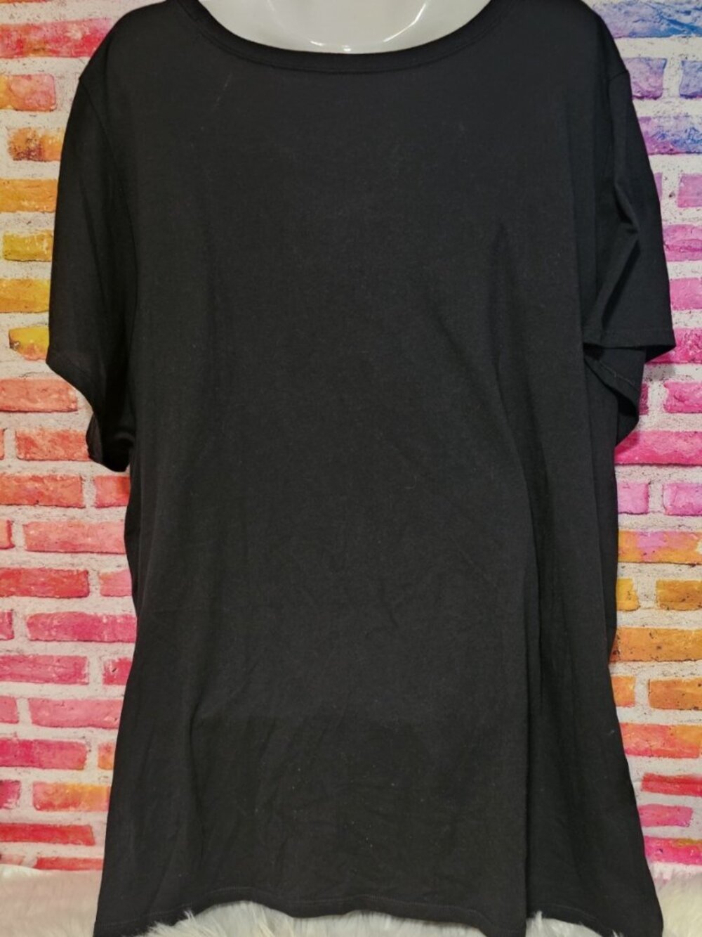 Hello Kitty Rhinestones Black Crew T-shirt Plus Size 4X - Picture 6 of 10